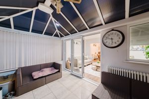 Sitting Room- click for photo gallery